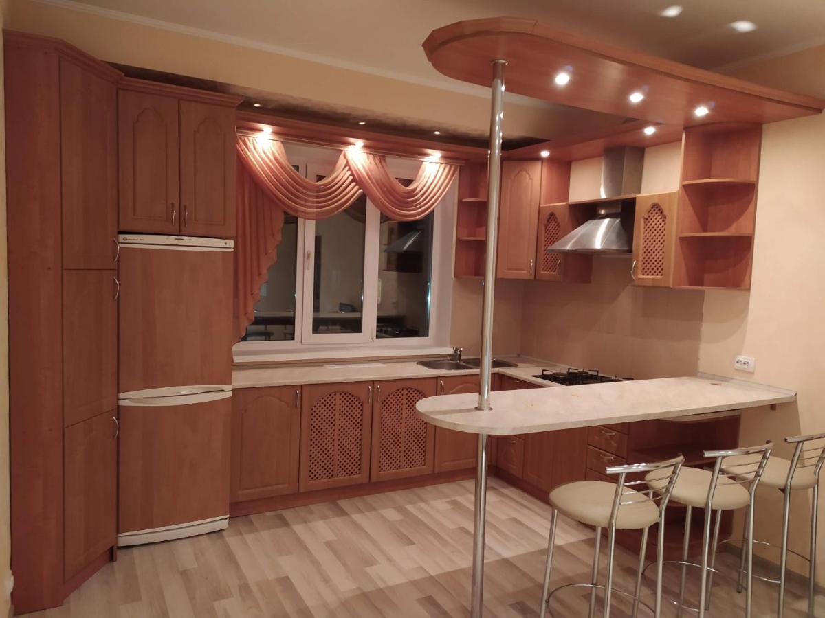 Двухкомнатная Квартира С Кухней Студией Бровары. Kültér fotó